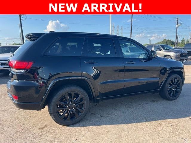 2018 Jeep Grand Cherokee Altitude Black at River Oaks CDJR