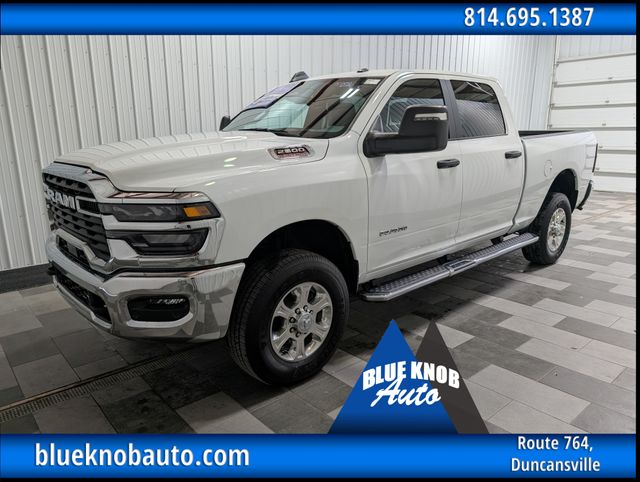 Bright White Clearcoat 2026 RAM 2500 Pickup Truck Four-Wheel Drive 8-Speed Automatic