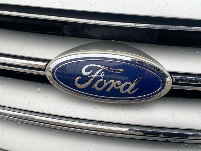 Used 2018 Ford Edge For Sale in Livonia, MI