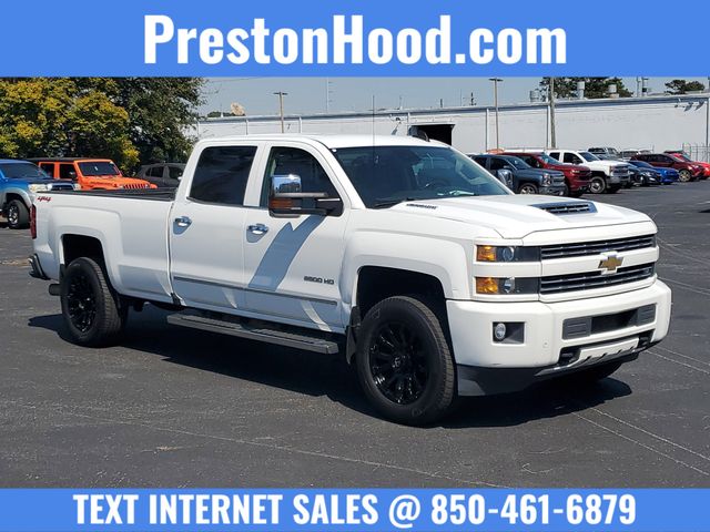 2018 Chevrolet Silverado 3500HD LTZ Crew Cab 4WD