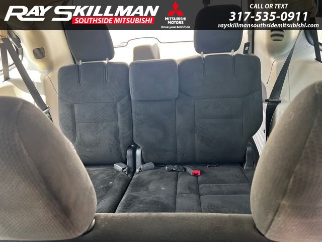 Used 2015 Red Dodge SE Plus image 10