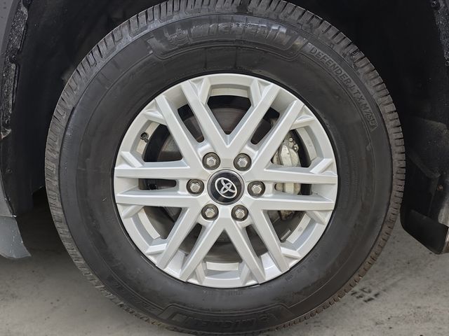 Used 2025 Gray Toyota SR5 image 9