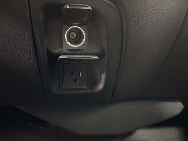 2015 Chevrolet Silverado 1500 LT photo