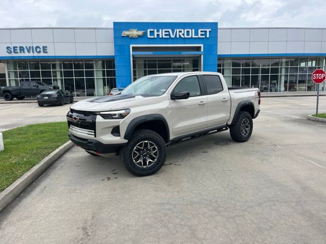 White Sands 2026 Chevrolet Colorado Pickup Truck Four-Wheel Drive 8-Speed Automatic