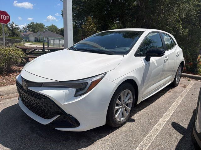 2026 Toyota Corolla SE CVT's photo