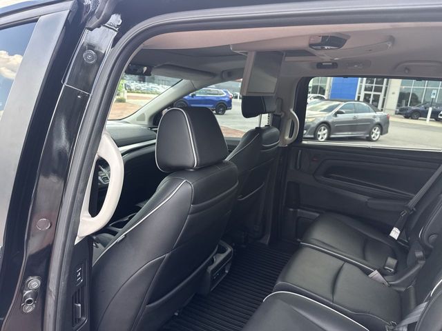 Used 2025 Honda Odyssey Van