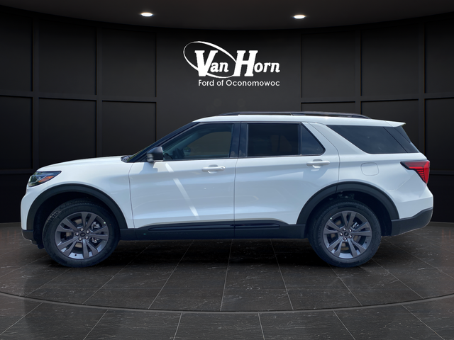 New 2026 White Metallic Ford Active image 4