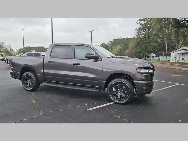 2026 Ram 1500 Express Crew Cab 4x4 5'7" Box