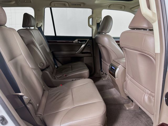 2018 Lexus GX 460 Luxury 29