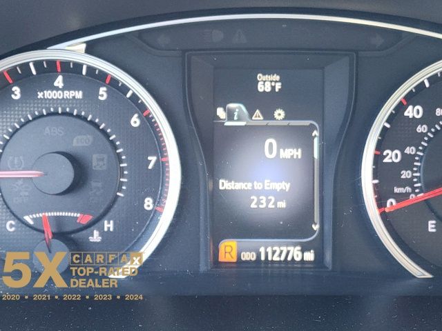 2017 Toyota Camry SE photo