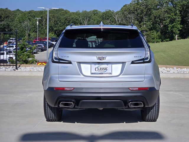 2022 Radiant Silver Metallic Cadillac XT4 Sport FWD SUV