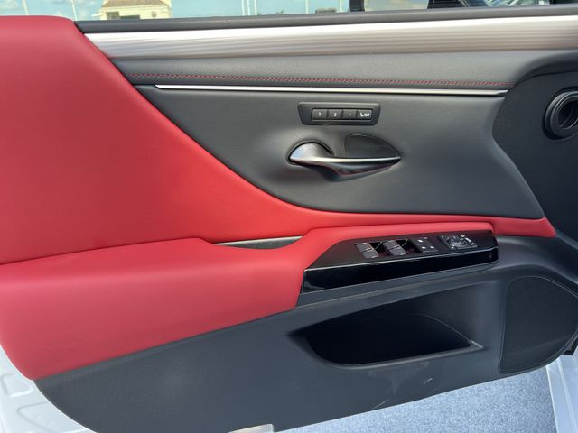 2023 Lexus ES