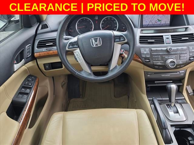 Used 2011 White Honda EX-L image 16