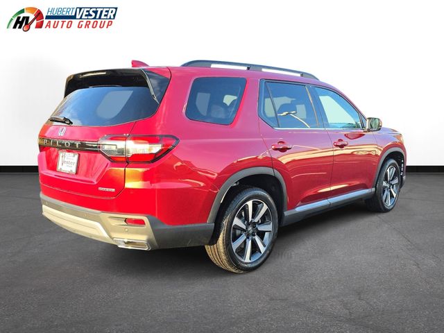 2025 Honda Pilot Touring photo 3