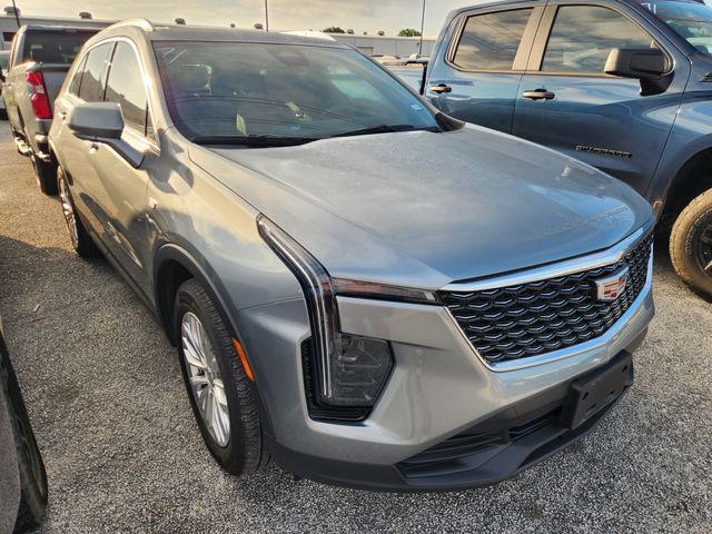 2024 Cadillac XT4 Luxury Silver at Tom Peacock Cadillac