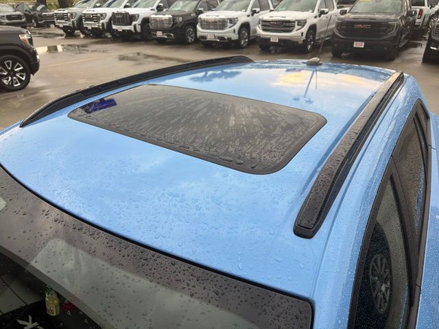 2024 Fountain Blue Chevrolet Trax 2RS FWD SUV