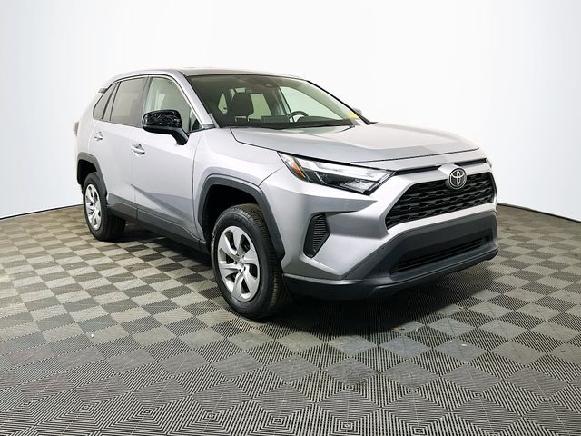 2023 Toyota RAV4 LE FWD