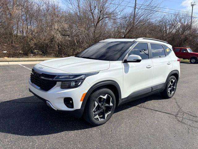2024 Kia Seltos EX