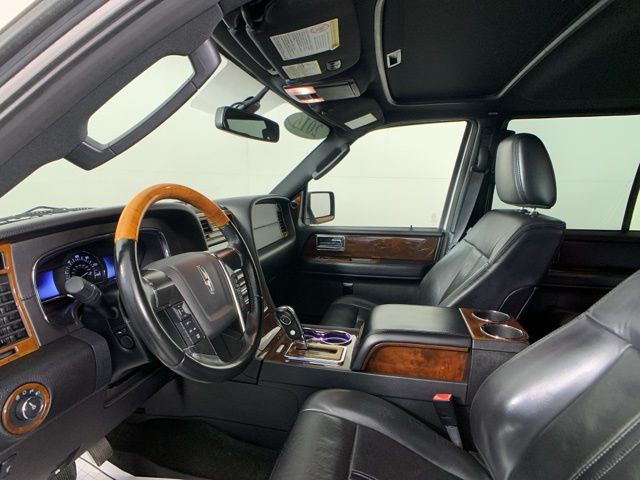 2016 Lincoln Navigator Select 11