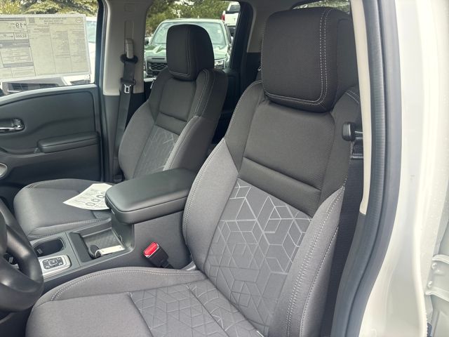 2026 Nissan Frontier SV - Photo 16
