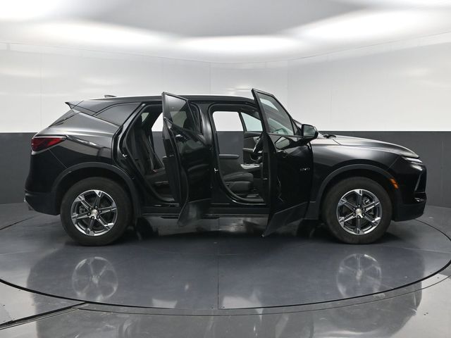 2023 Chevrolet Blazer LT Black at Community Kia