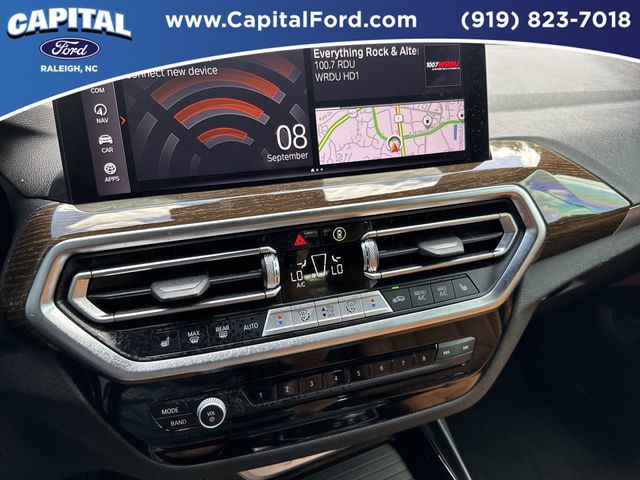 Used 2023 White BMW sDrive30i image 27