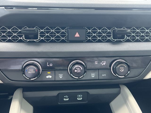 Used 2023  Honda LX image 19
