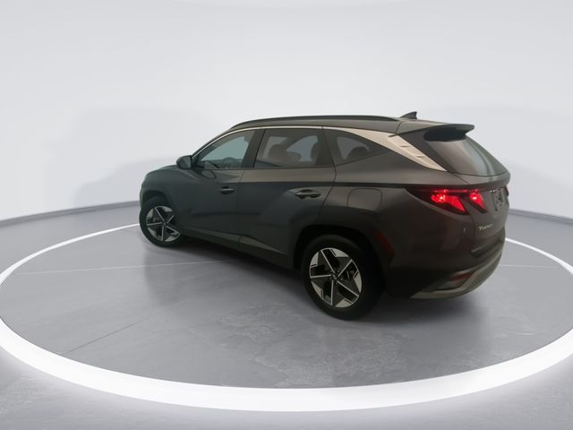 Used 2025 Gray Hyundai SEL image 2