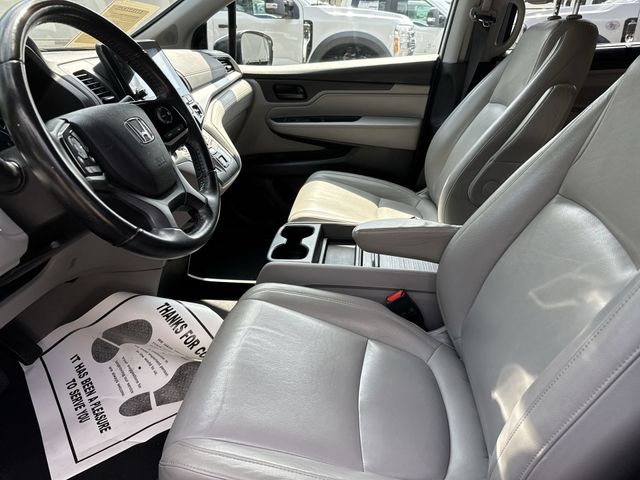 Used 2019 Black Honda EX-L image 19