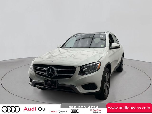 2016 Mercedes-Benz GLC GLC300's photo