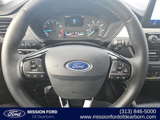 2022 Ford Escape SE 16