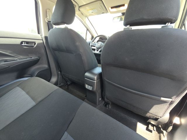 2025 Nissan Versa 1.6 SV:B02429