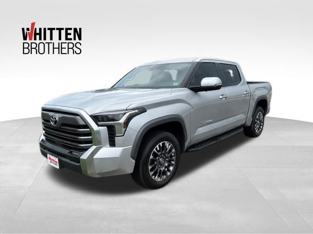 2024 Toyota Tundra Plata (Celestial Silver Metallic) Camioneta Todo terreno Automática