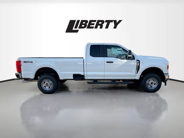 2025 Ford F-250SD XL photo