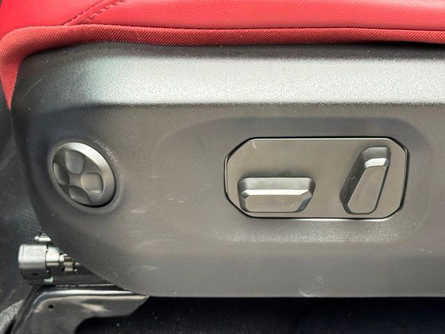 2024 Jeep Wrangler 4-Door Rubicon 392 - Photo 22