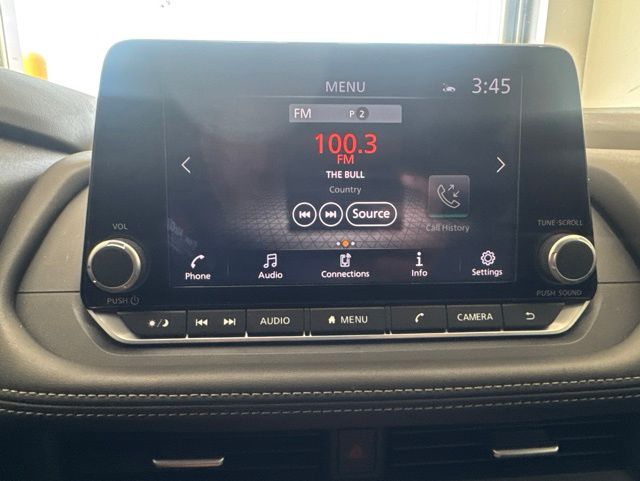 2024 Nissan Rogue SV White at Central Houston Nissan