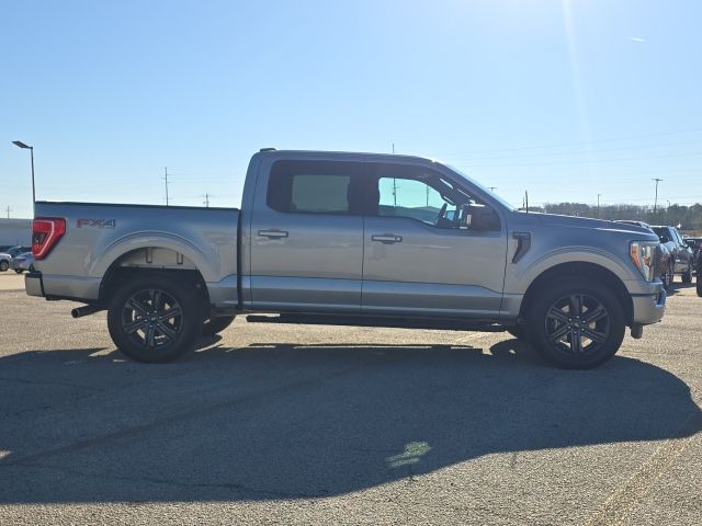 2023 Ford F-150 XLT:B02124