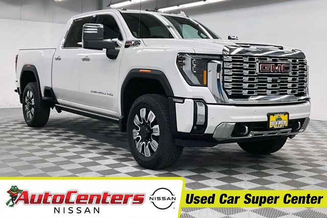 White Frost Tricoat 2024 GMC Sierra 2500HD Pickup Truck Four-Wheel Drive Automatic