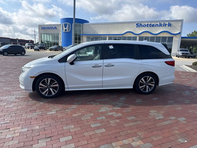 Used 2021 Honda Odyssey Van