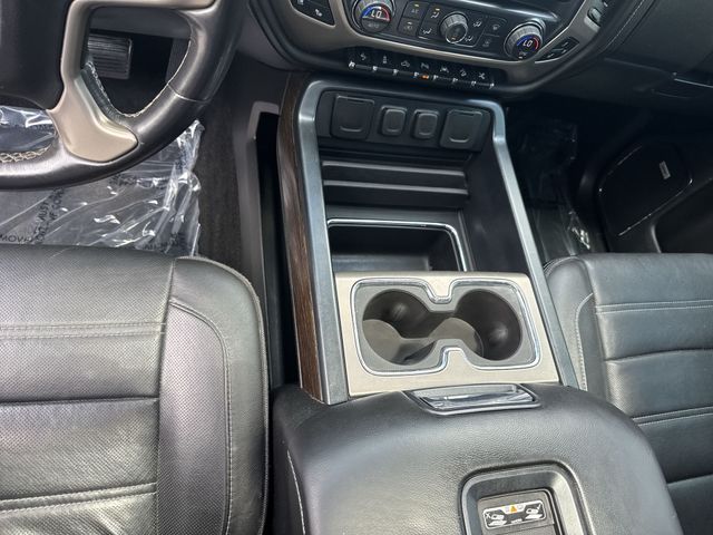 Used 2017 Silver GMC Denali image 24