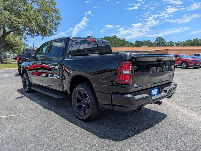 2026 Ram 1500 Express Crew Cab 4x4 5'7" Box