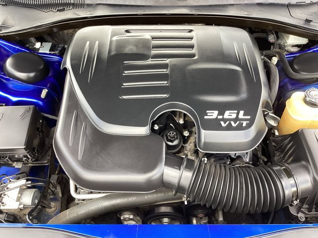 Used Car 2020 Dodge Charger  Sxt For Sale Under $20,000 In San Antonio, Texas