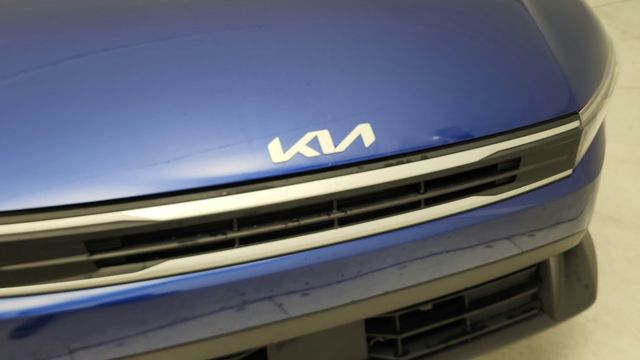 2025 Kia K4 LXS - 11