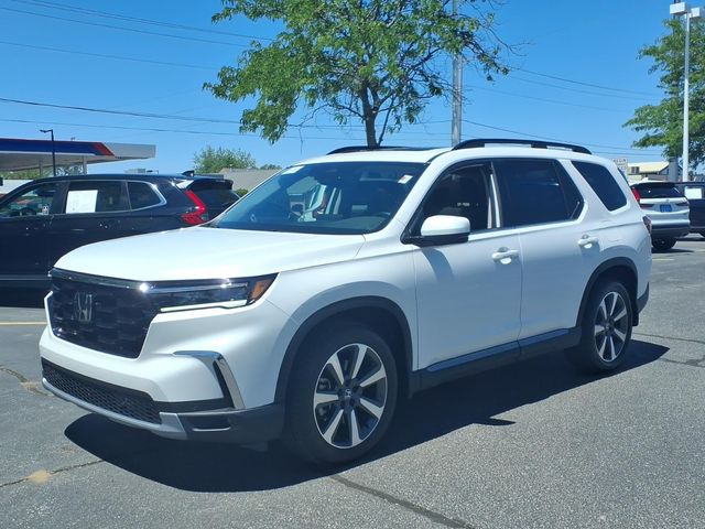 2023 Honda Pilot Touring AWD