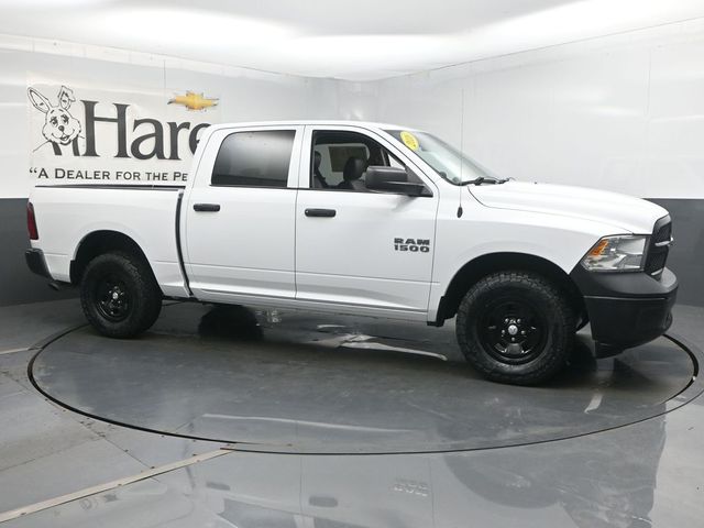 Bright White Clearcoat 2016 RAM 1500 Pickup Truck Four-Wheel Drive 8-Speed Automatic