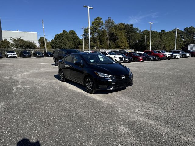 Used 2025 Black Nissan 1.6 SV image 3