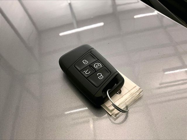 2024 Volkswagen Tiguan 2.0T SE R-Line Black - 8