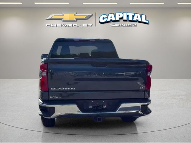 Used 2025 Gray Chevrolet LT image 4