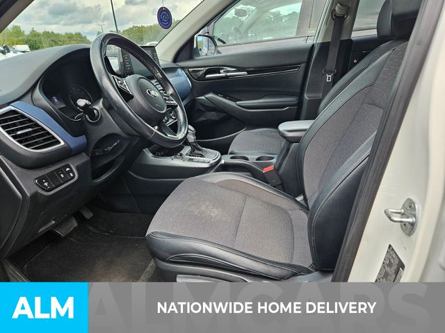 2021 Kia Seltos S photo 3
