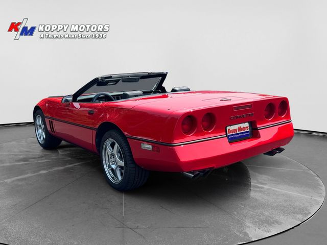 1988 Chevrolet Corvette Base - Red exterior view 3